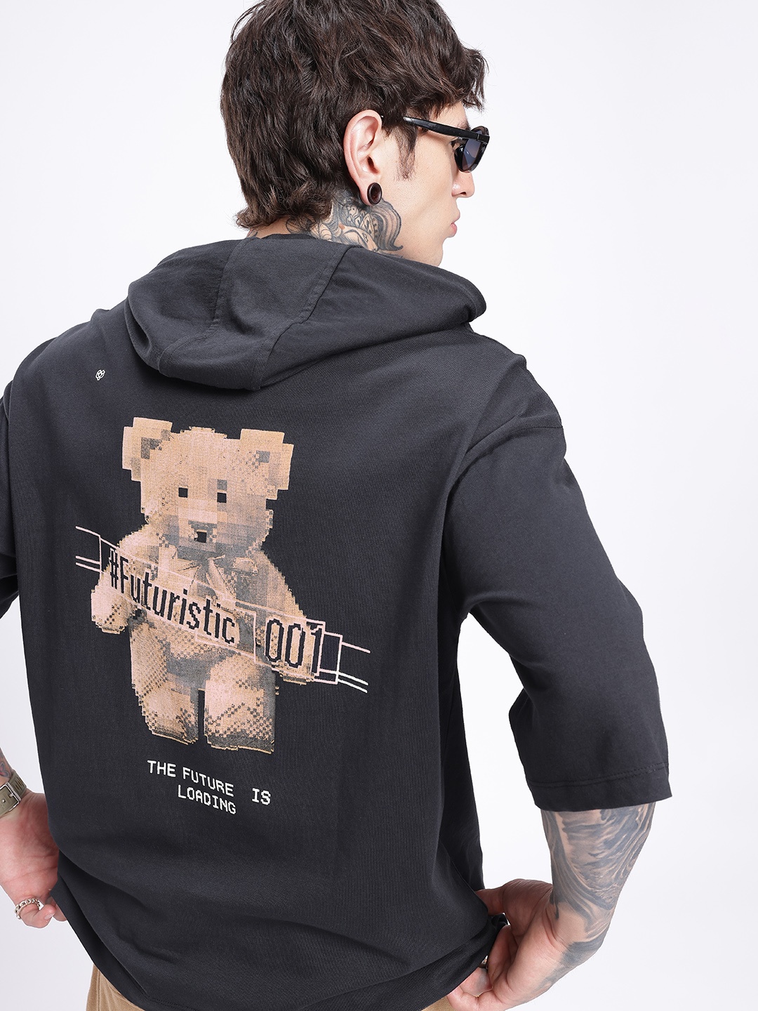 

glitchez Classic Edge Printed Hooded Relaxed Fit T-shirt, Black