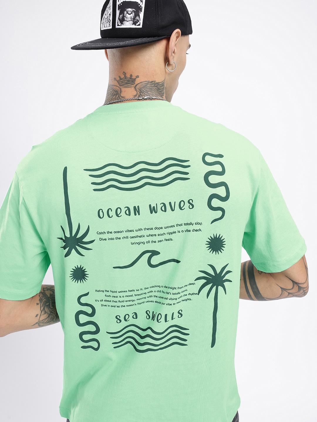 

glitchez Modern Touch Graphic Printed Relaxed Fit T-shirt, Green