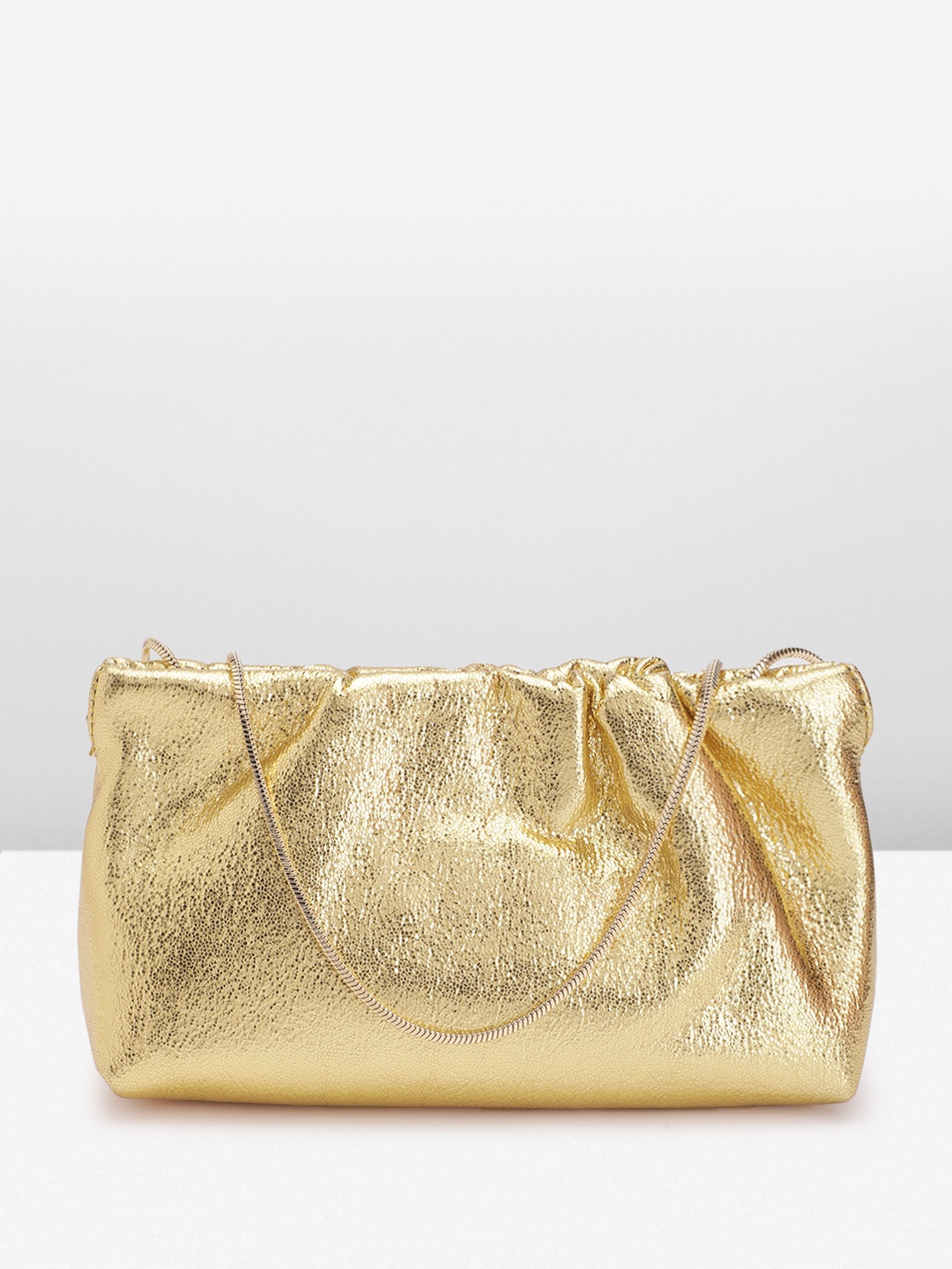 

MANGO Women Shoulder Strap Clutch, Gold