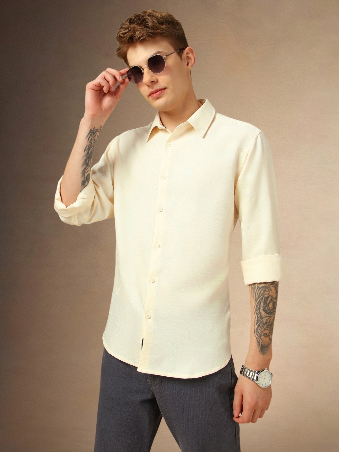 

Dennis Lingo Men Classic Relaxed Fit Spread Collar Casual Shirt, Cream