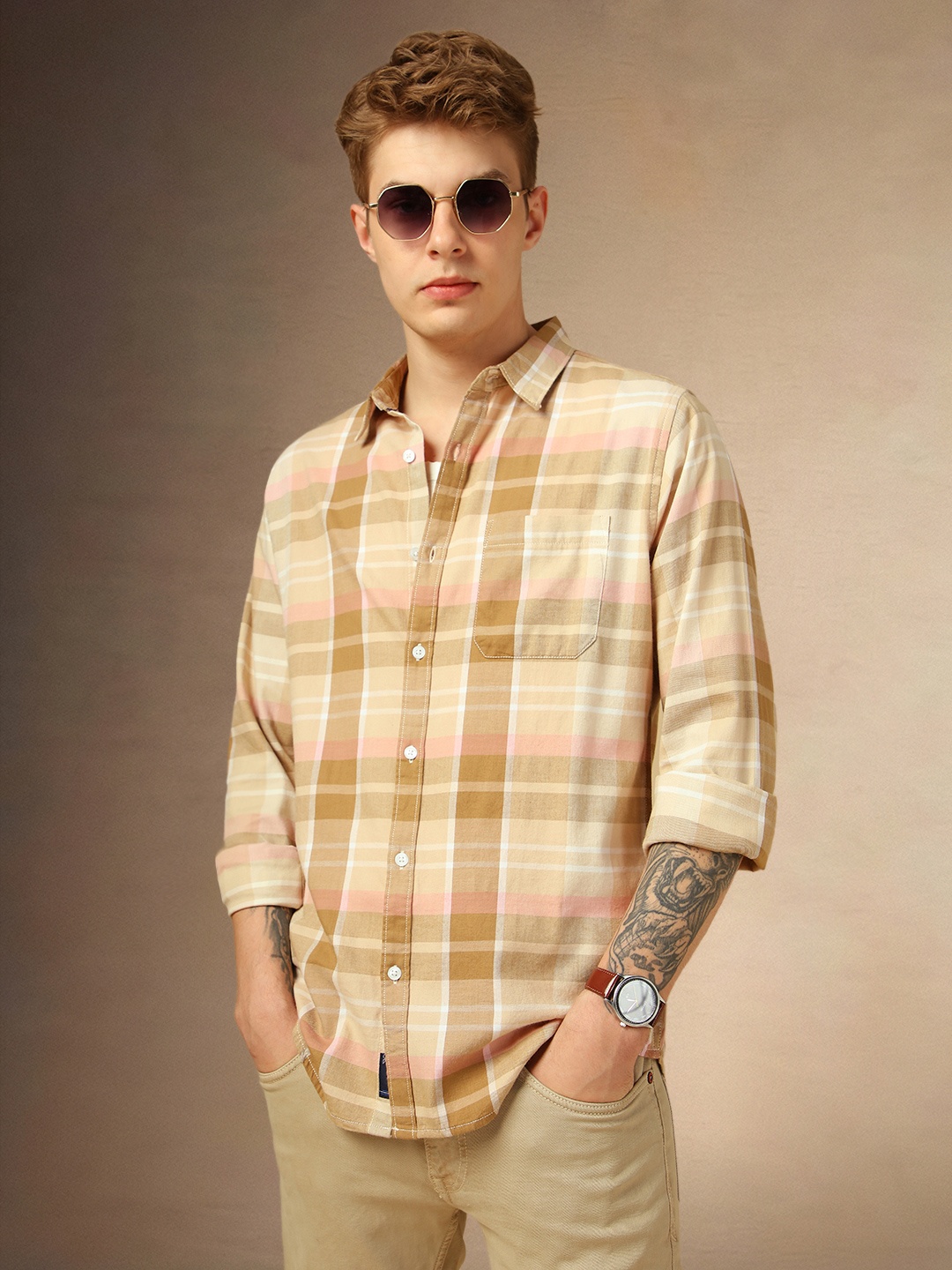 

Dennis Lingo Men Classic Cutaway Collar Tartan Checked Cotton Casual Shirt, Brown