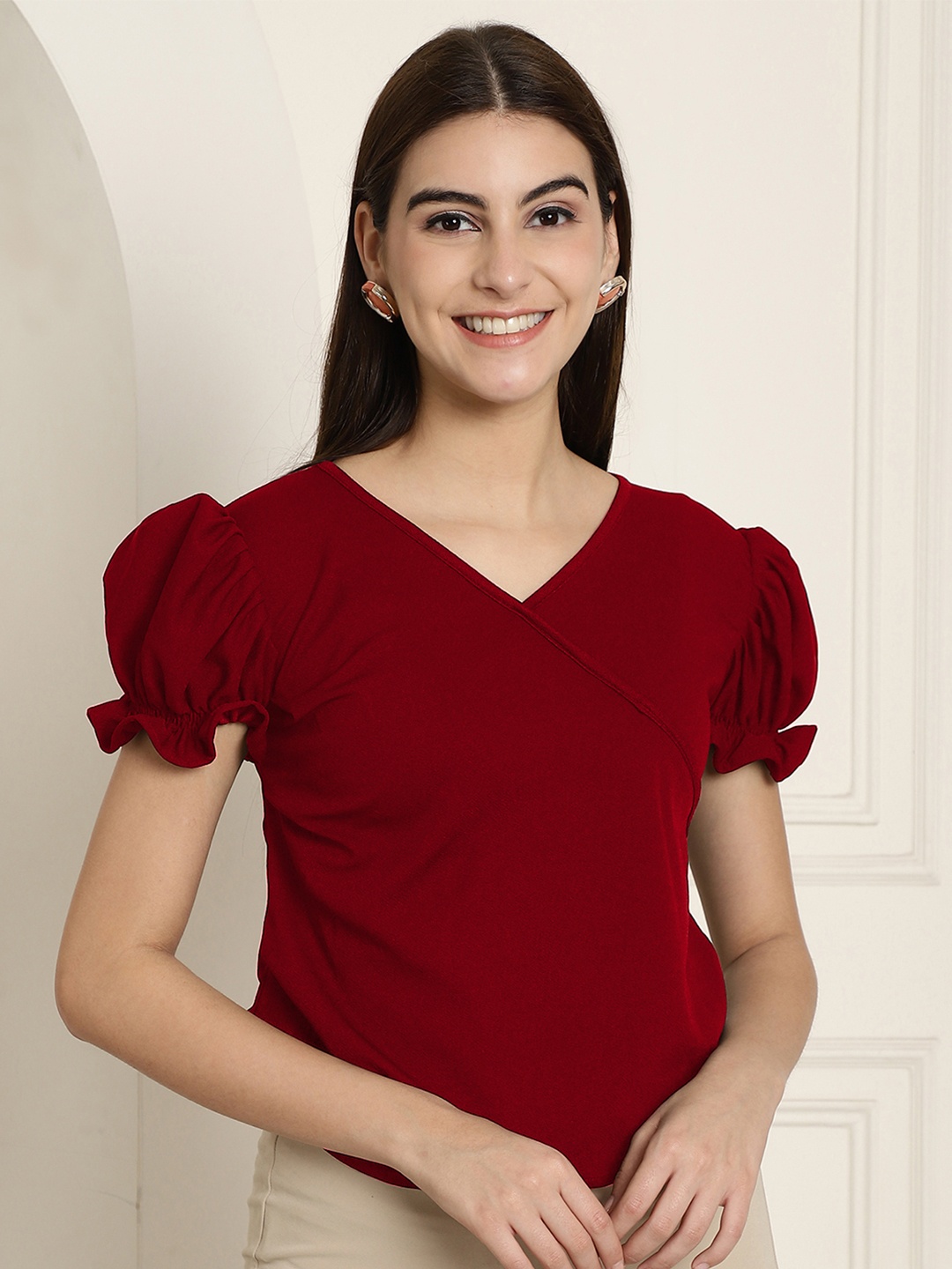 

Metronaut Women Solid V-Neck Puff Sleeves Top, Red