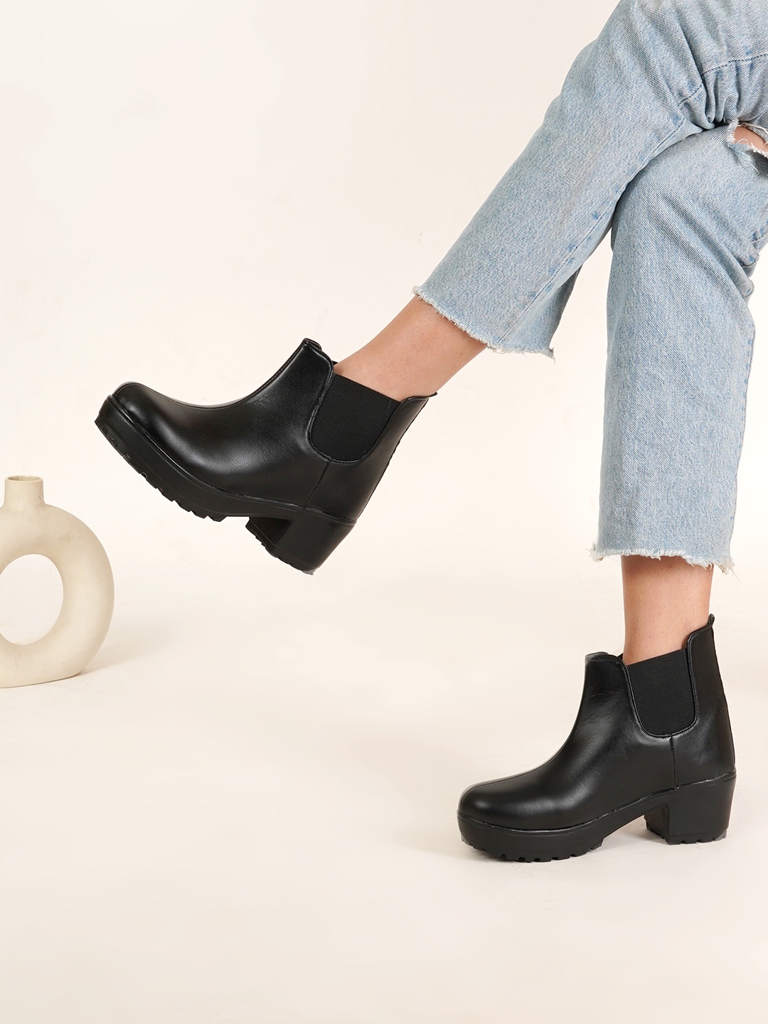 

PLANET WALK Women Textured Casual Block Chelsea Boots, Black