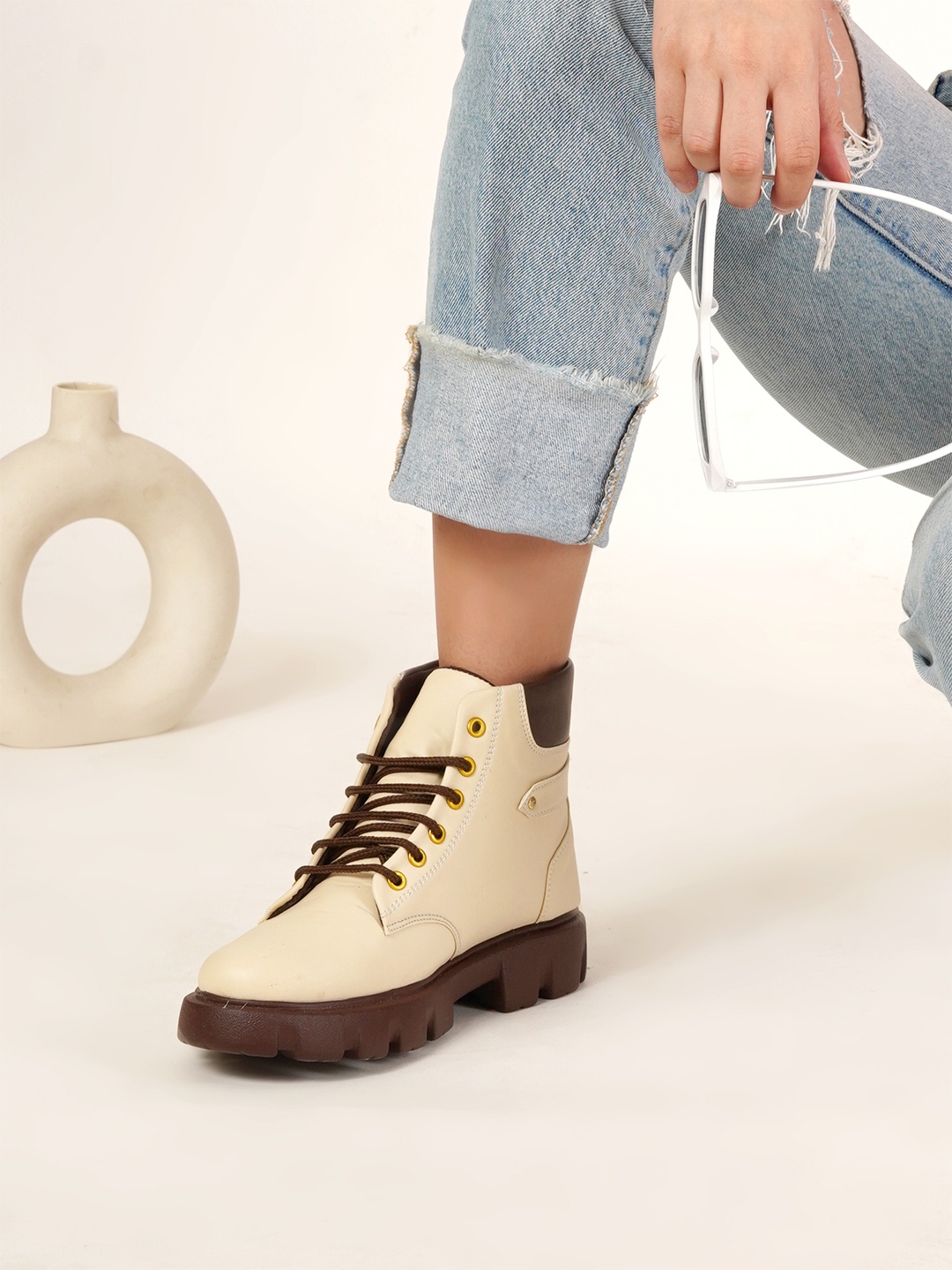 PLANET WALK Women Round Toe Block Heel Biker Boots, Cream