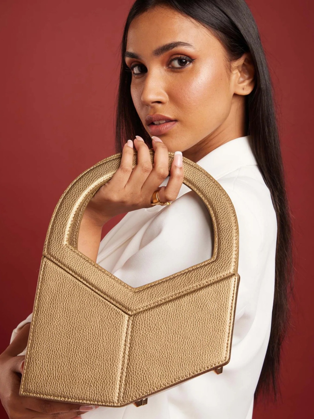 

CAI Women Textured Solid Structured Handheld Bag, Beige