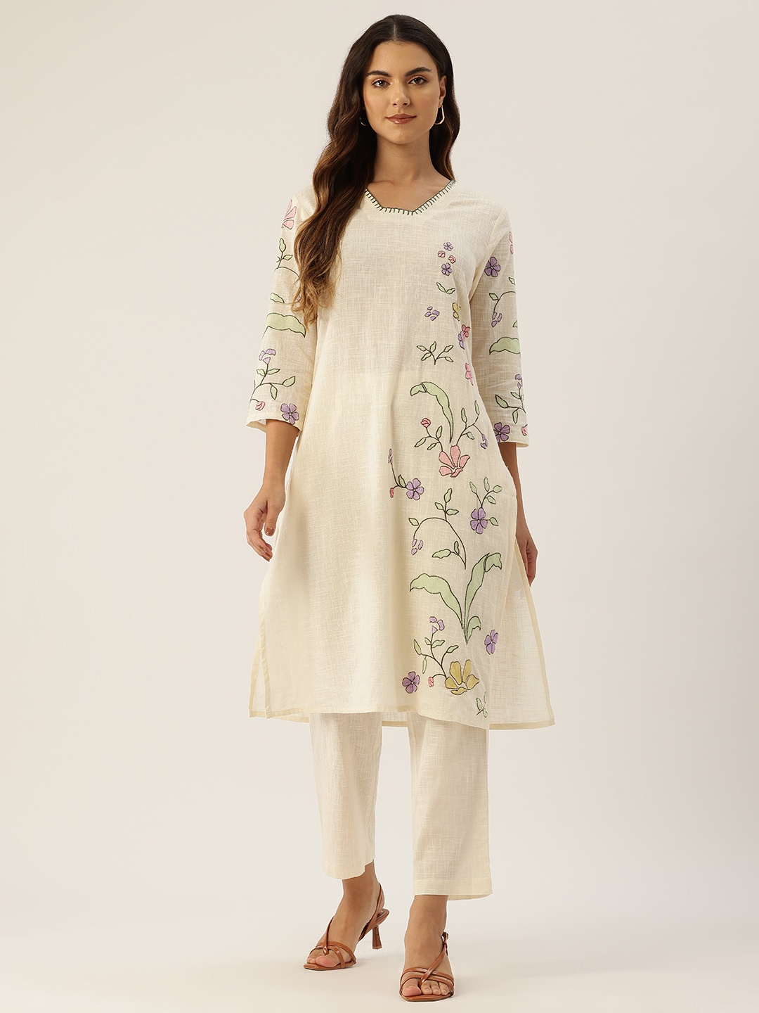 

MISRI Floral Embroidered Thread Work Pure Cotton Kurta with Trousers, Off white