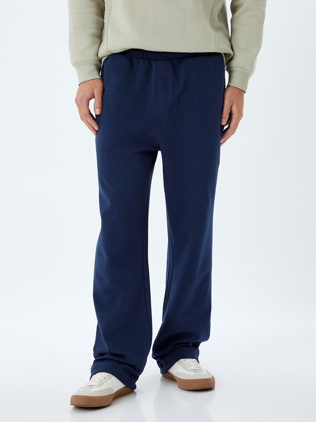 

Koton Men Mid-Rise Track Pant, Blue