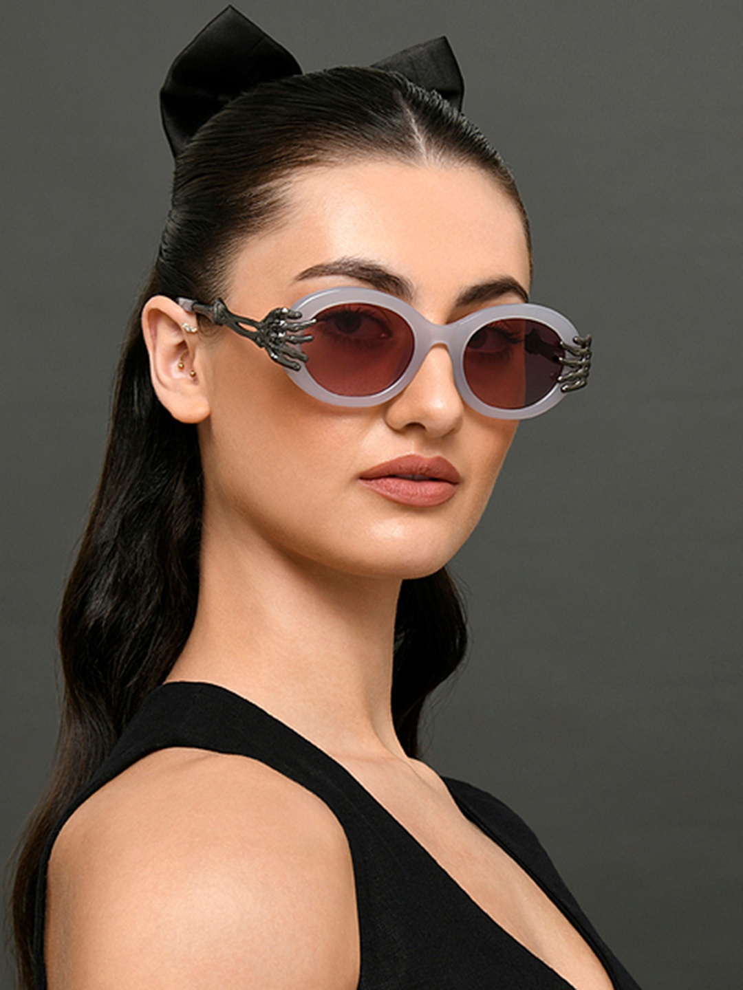 

Vincent Chase Unisex Round Sunglasses with UV Protected Lens, Pink