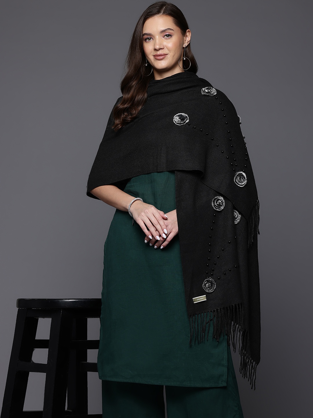 

Cayman Embellished Woollen Stole, Black