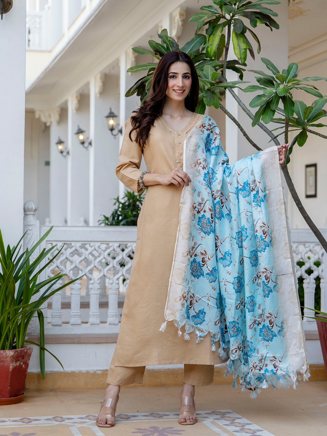 

Nayo V-Neck Straight Kurta with Trousers & Dupatta, Beige