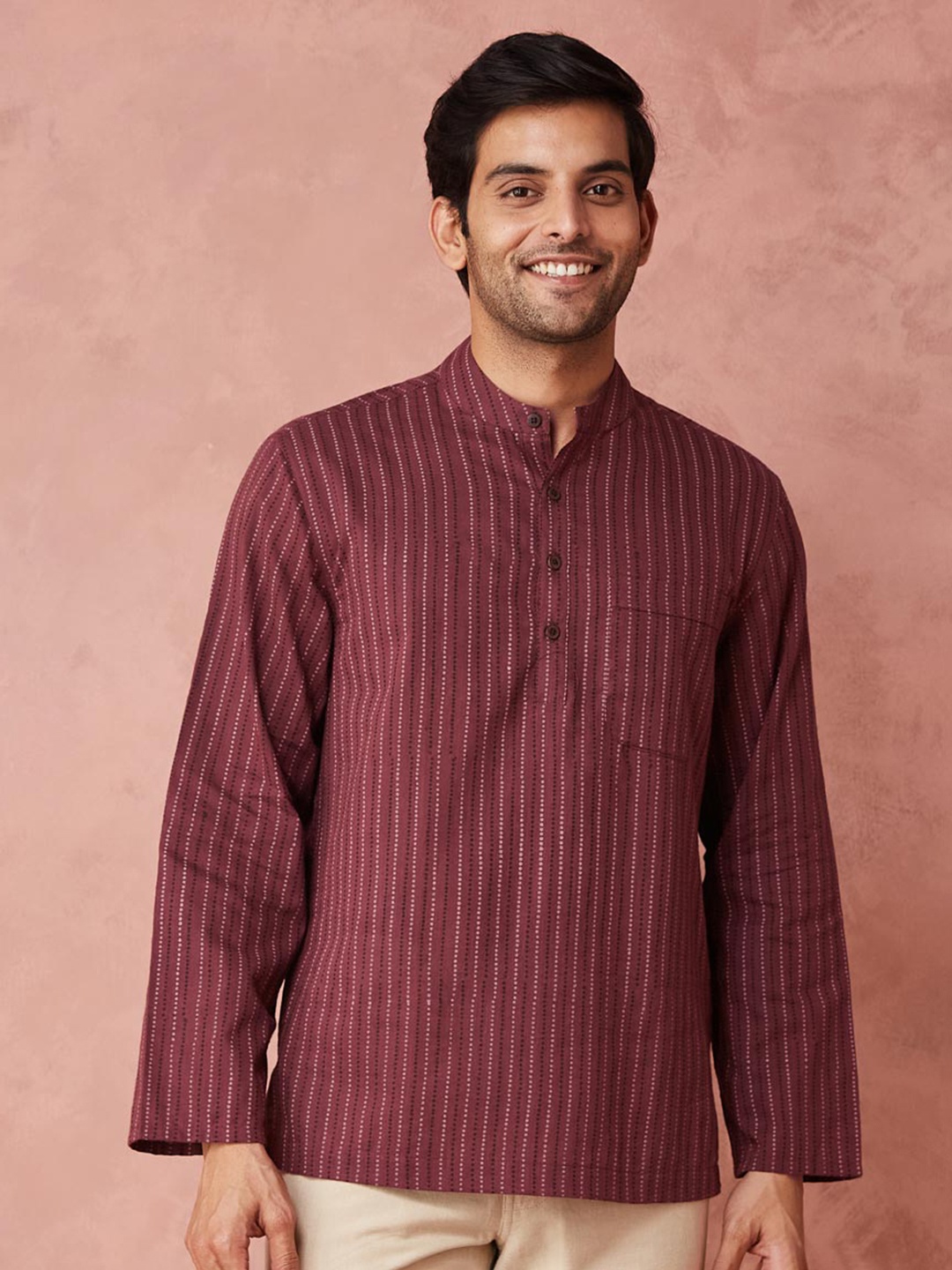 

Fabindia Men Opaque Printed Casual Shirt, Burgundy