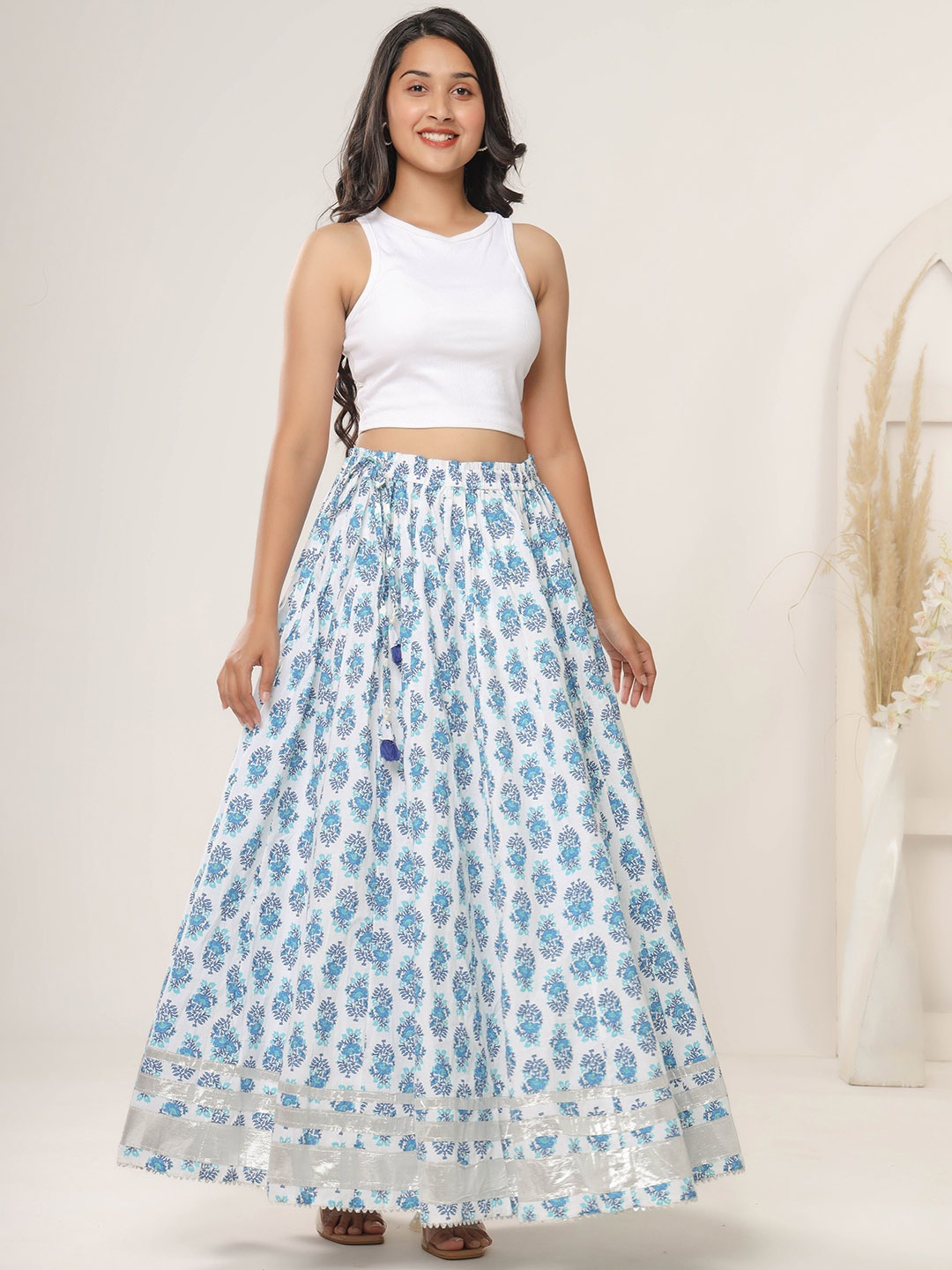 

VASVI Floral Printed Cotton Maxi Skirts, White