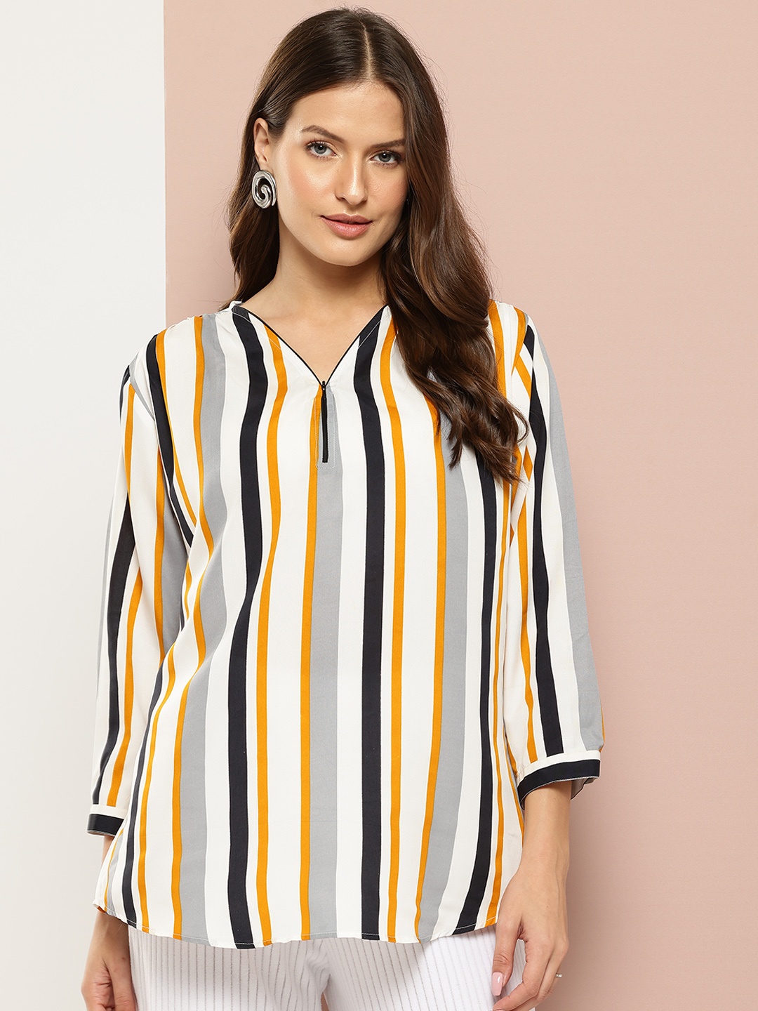 

Qurvii Striped Crepe Top, Multi