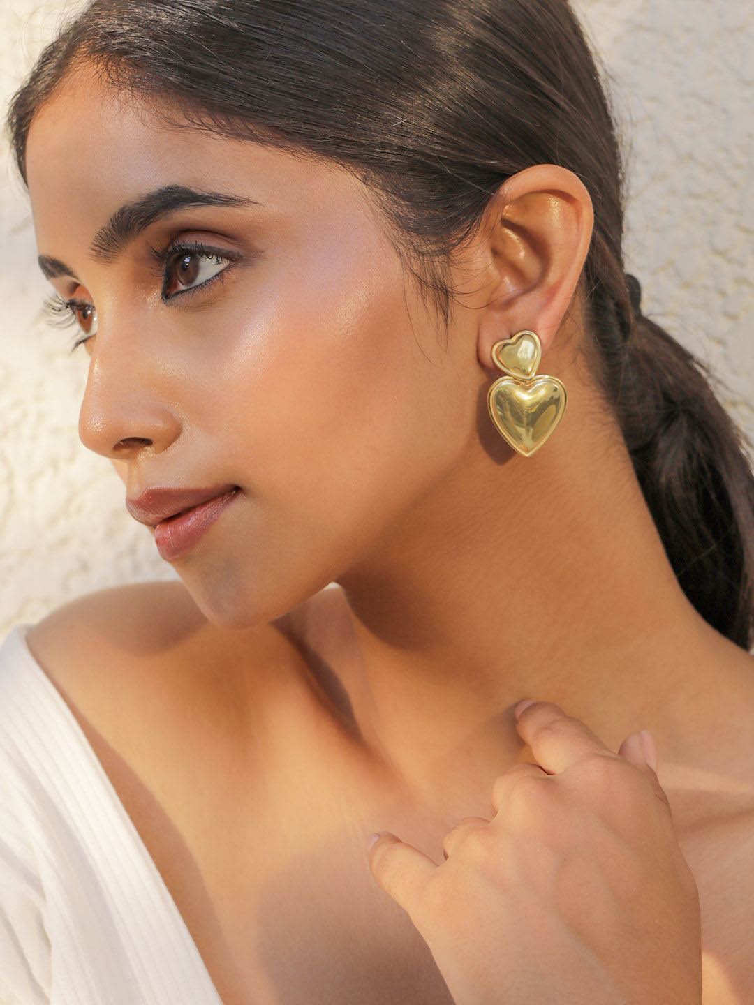 

Rubans 18K Gold Plated StainlesSteel Tarnish Free Waterproof Demi-Fine Drop Heart Earrings