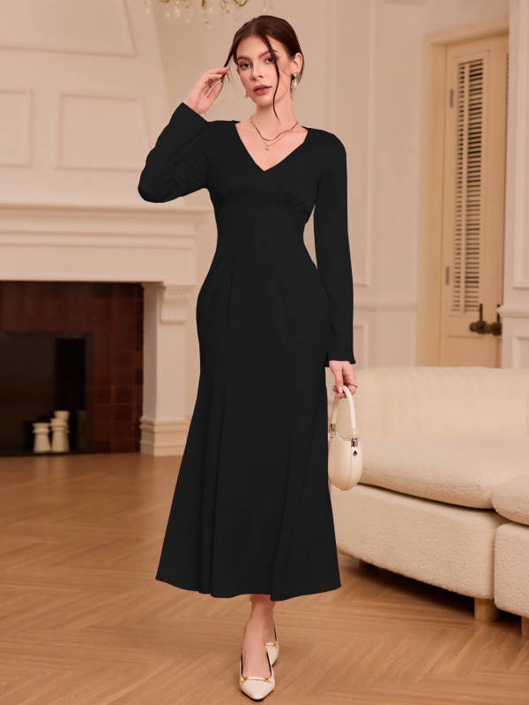 

HERE&NOW Women V-Neck Maxi Dress, Black