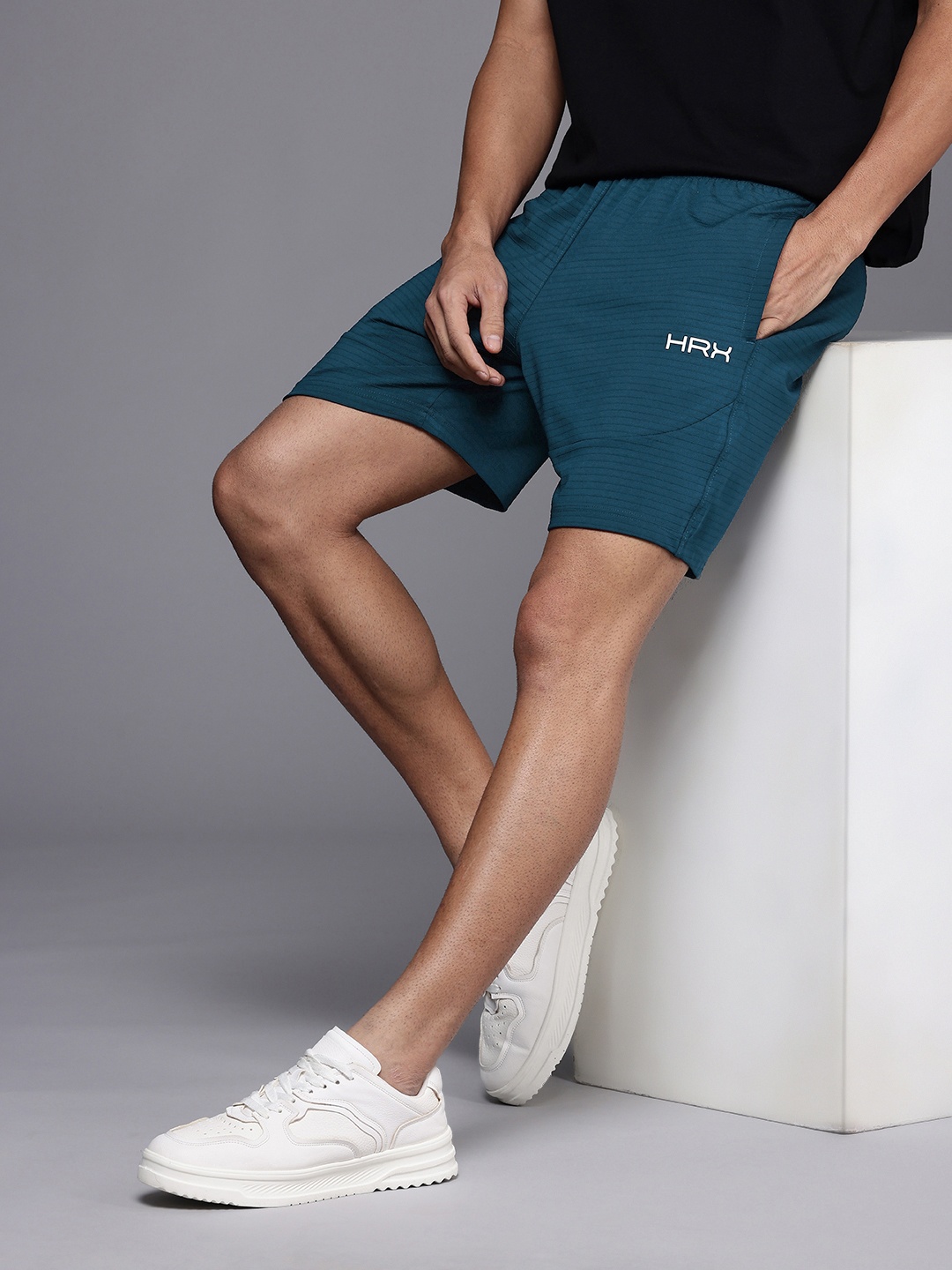 

HRX by Hrithik Roshan Men Lifestyle Striped Outdoor Sports Shorts, Teal