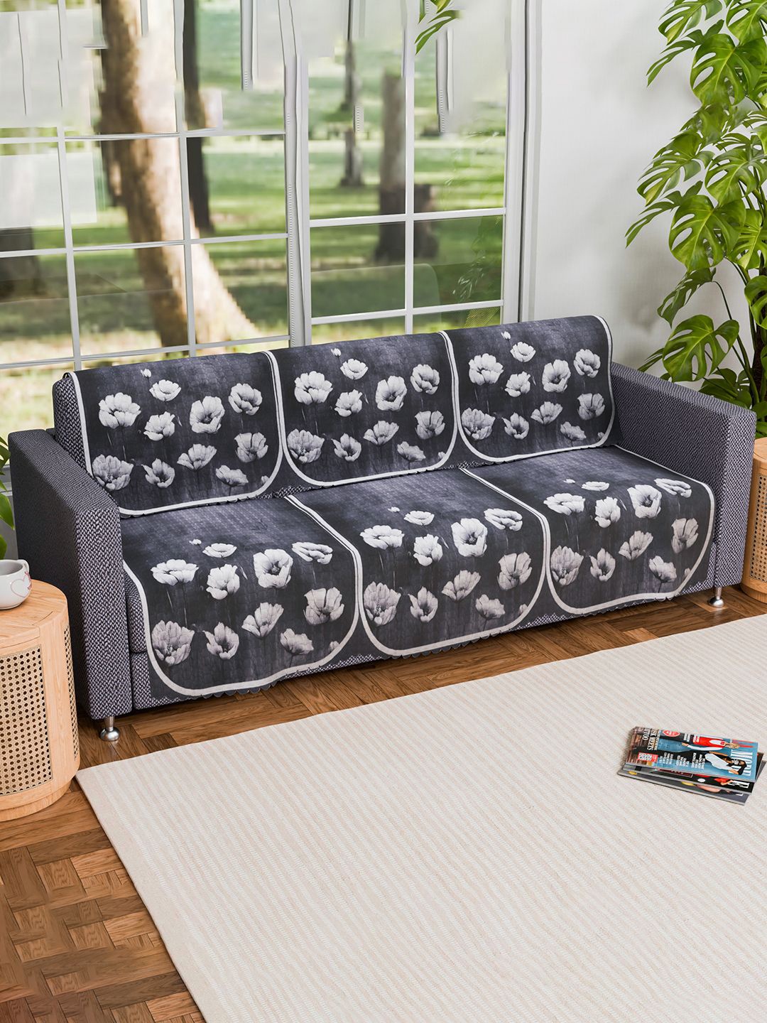 

Kuber Industries Grey & White Set Of 2 Floral Printed 3 Seater Velvet Sofa Covers