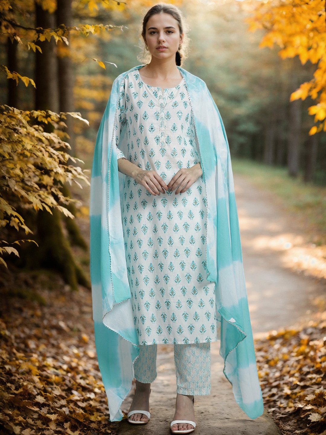 

Jaipur Kurti Ethnic Motif Printed Pure Cotton Suit Set, White
