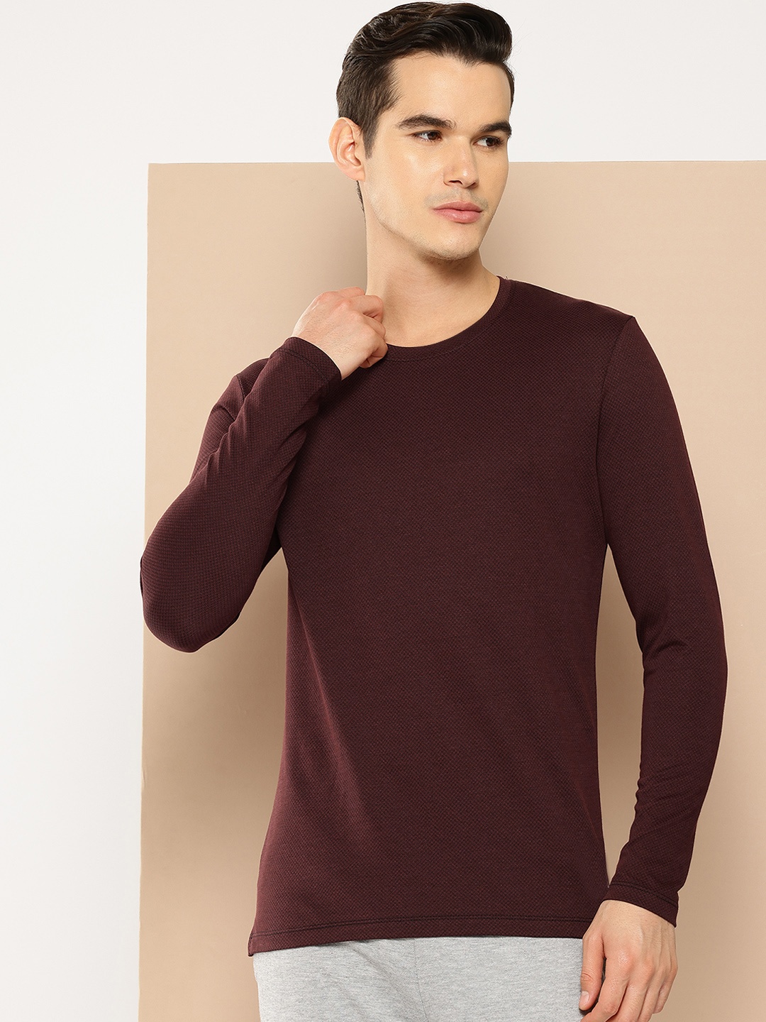 

Alcis Solid T-shirt, Maroon