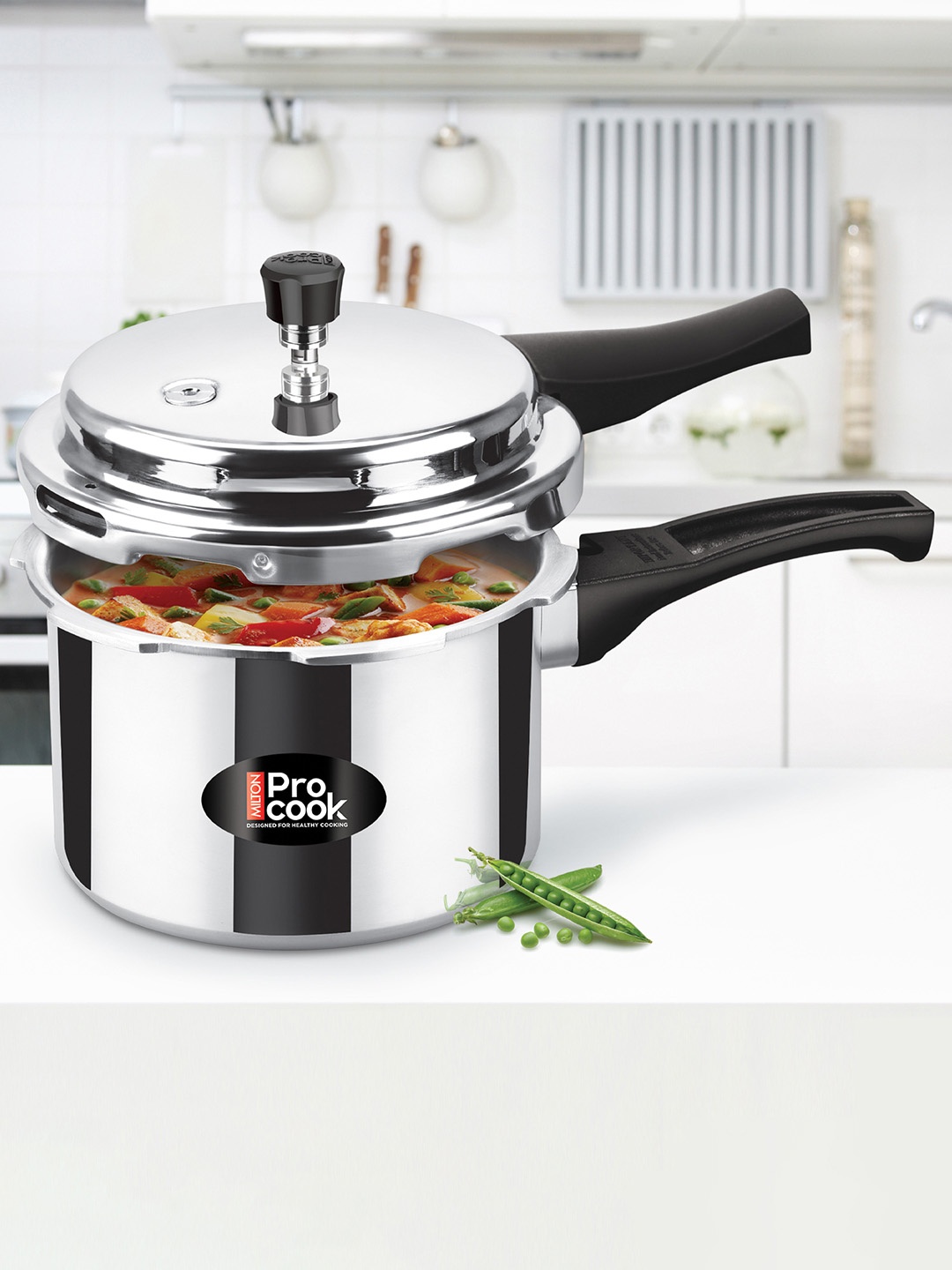 

Milton Pro Cook Silver-Toned Aluminium Induction Bottom Pressure Cooker With Outer Lid 3 L