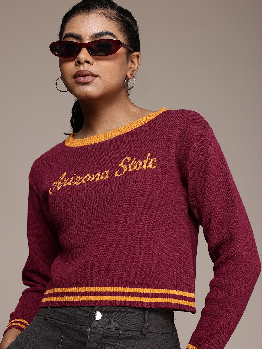 Roadster Typography Crop Pullover, Maroon