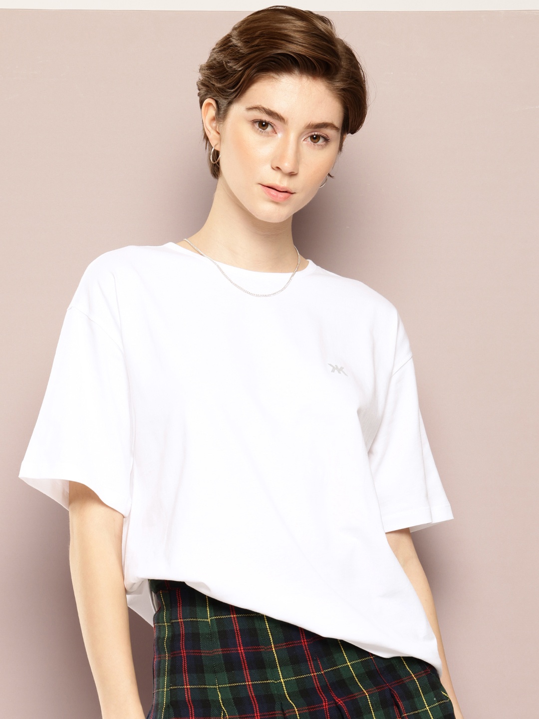 

Kook N Keech Drop-Shoulder Sleeves Oversized Pure Cotton T-shirt, White