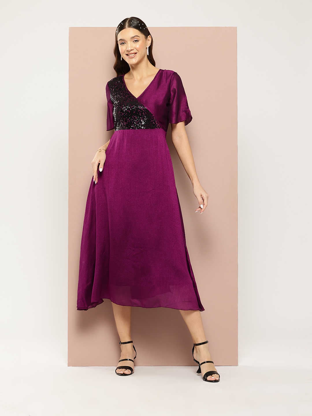 

Qurvii Flared Sleeve A-Line Midi Dress, Burgundy