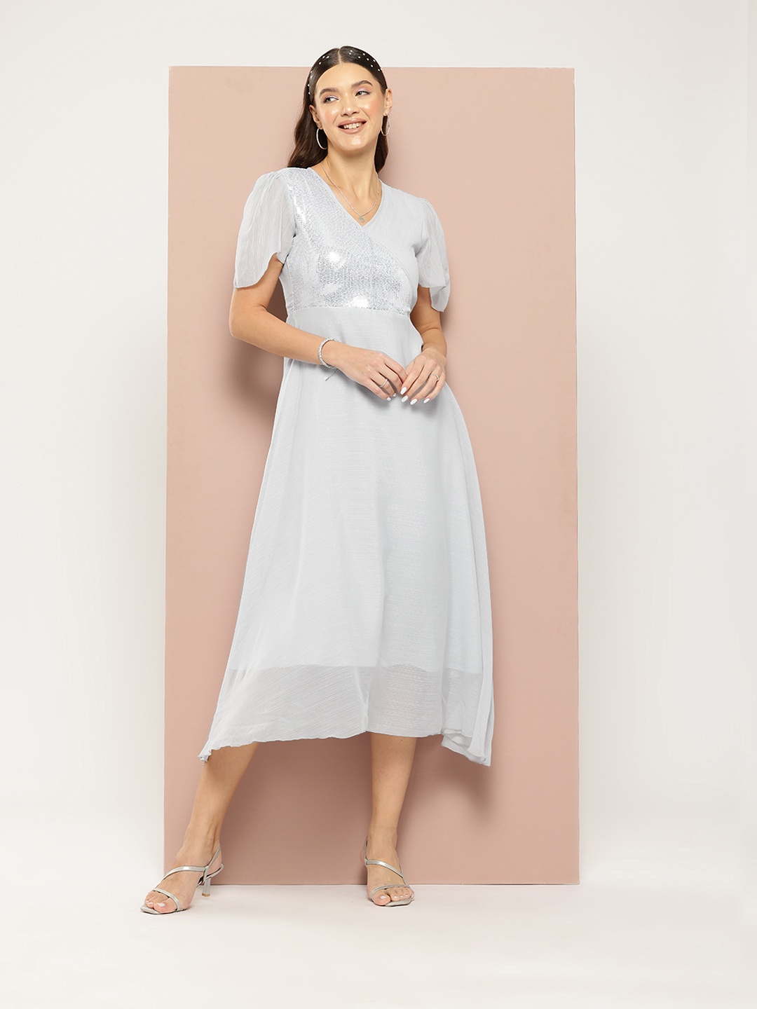 

Qurvii Puff Sleeve A-Line Midi Dress, Grey