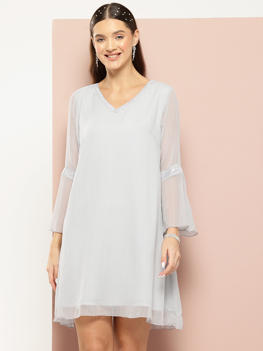 

Qurvii Bell Sleeve Georgette Trapeze Dress, Grey