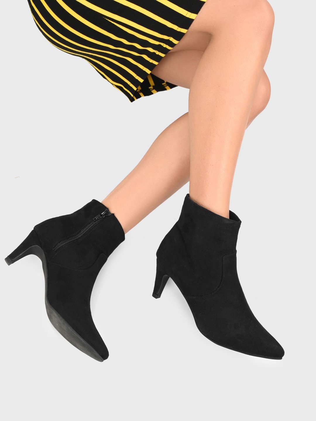 

ADORLY Women Kitten Heel Regular Ankle Boots, Black
