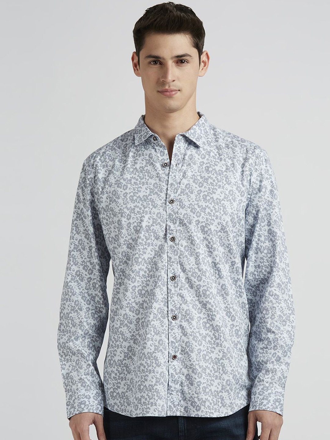 

Pepe Jeans Men Spread Collar Abstract Printed Cotton Casual Shirt, Grey