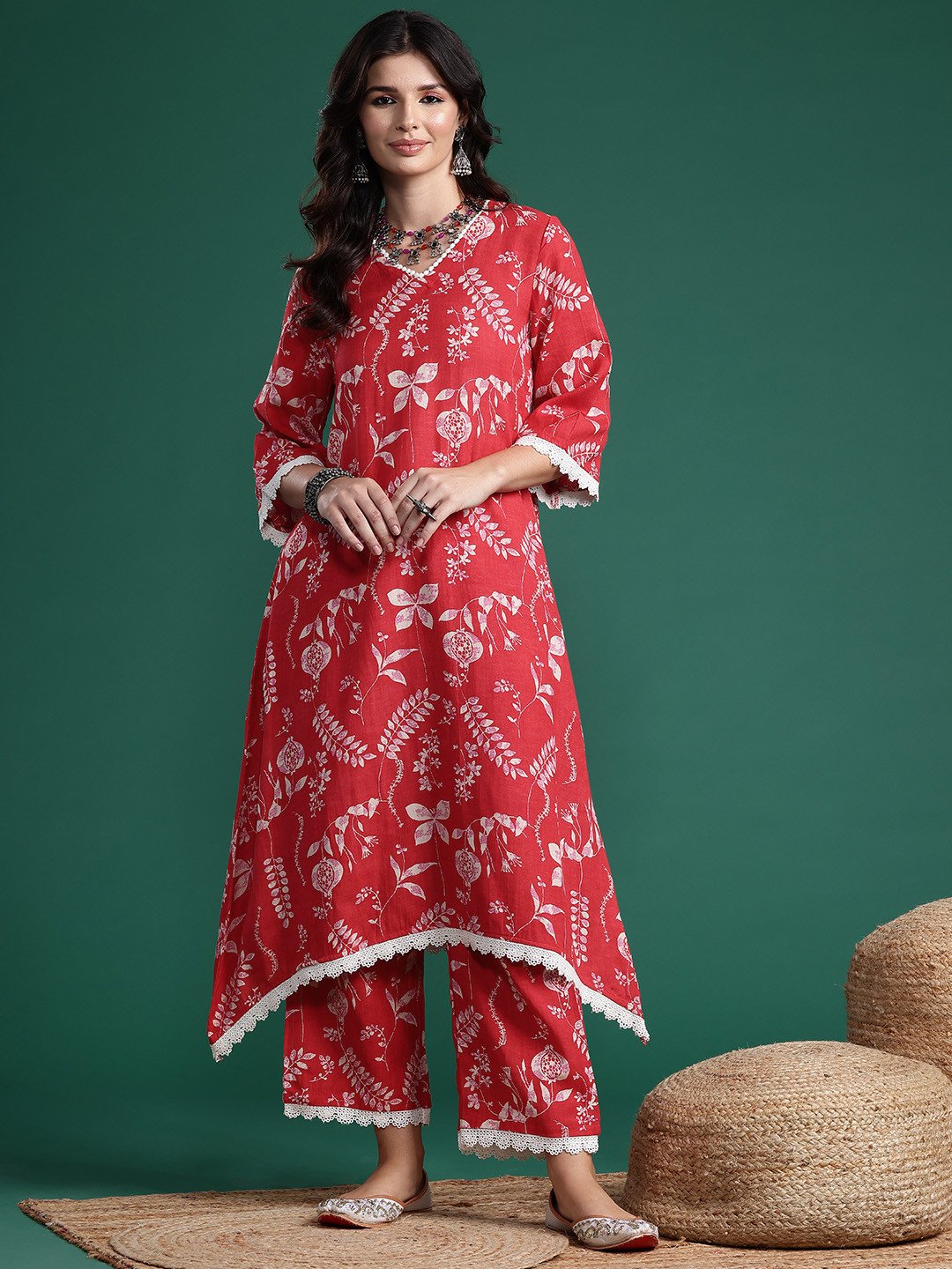 

Sangria Printed Pure Cotton Kurta with Trousers, Red