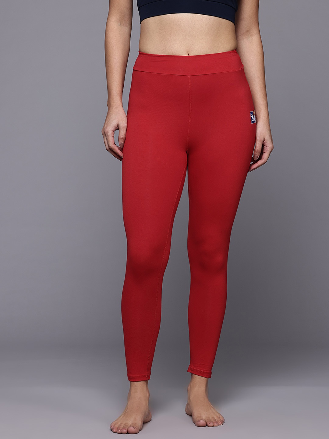 

HRX by Hrithik Roshan Women Yoga Cropped Tights, Red