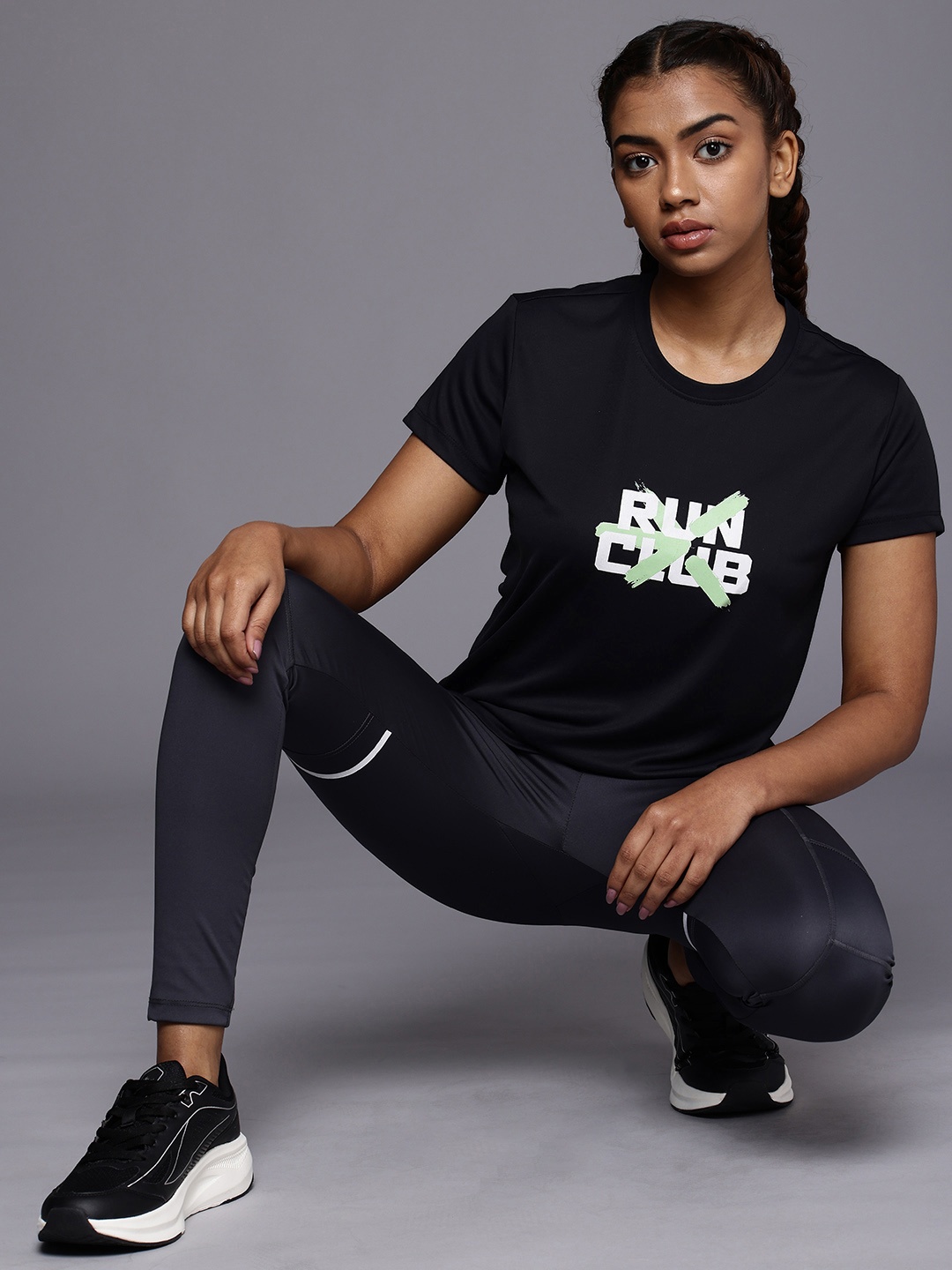 

HRX by Hrithik Roshan Rapid-Dry Typography Printed Running T-shirt, Black