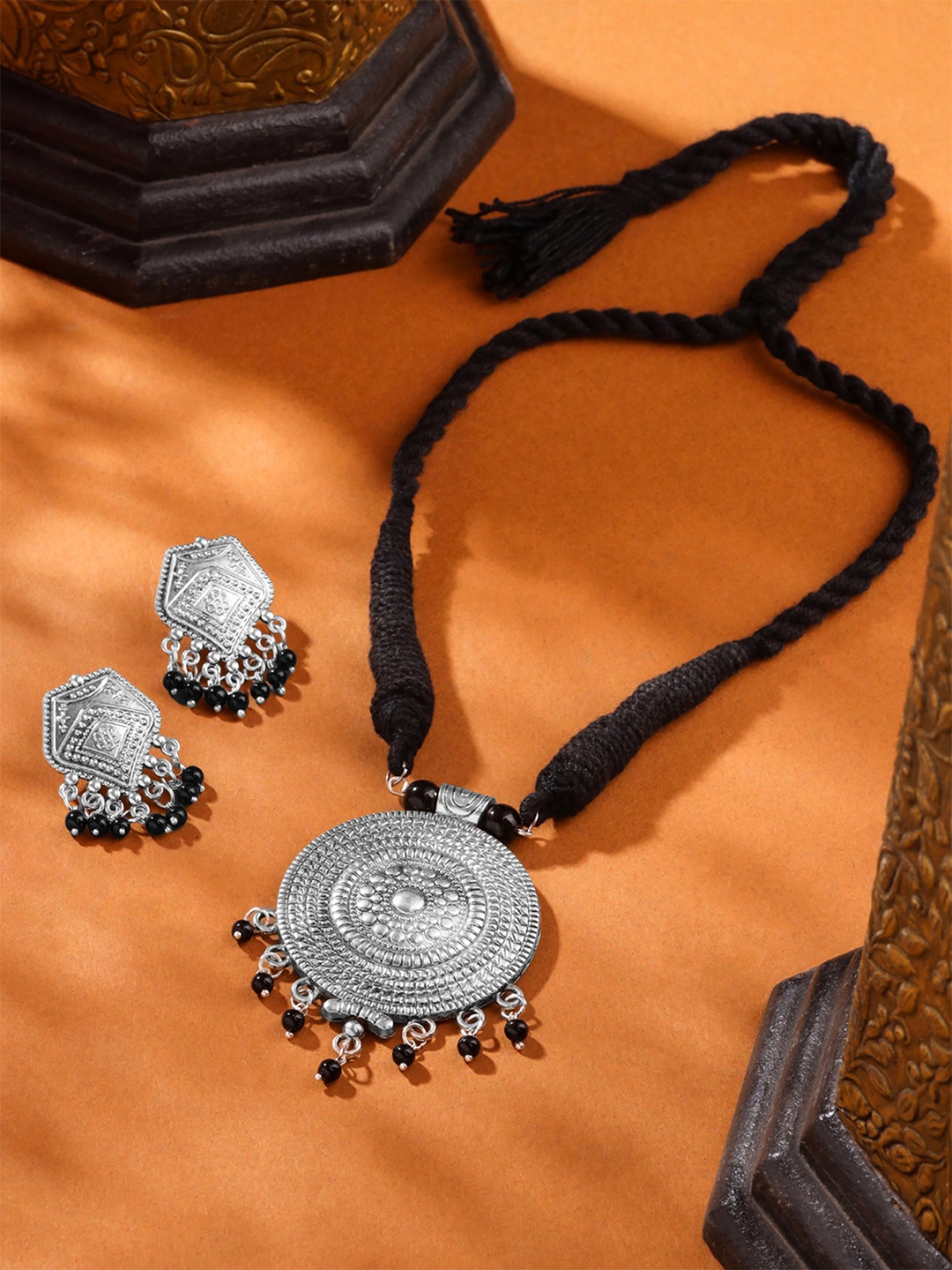 

Yellow Chimes Silver-Plated Oxidised Beaded Jewellery Set