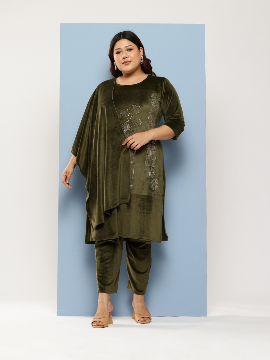 

Aarika Plus Size Embellished Pure Cotton Velvet Kurta with Trousers & With Dupatta, Olive