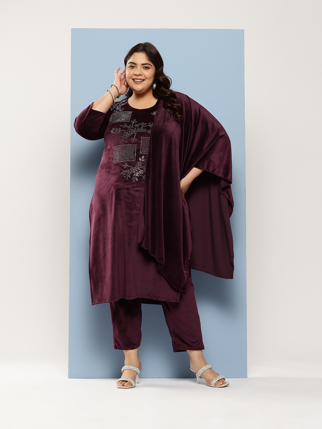 

Aarika Plus Size Embellished Pure Cotton Velvet Kurta with Trousers & With Dupatta, Burgundy