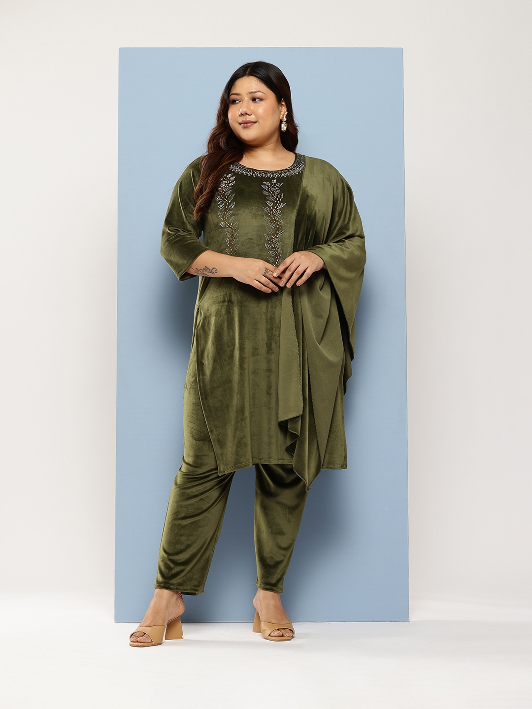 

Aarika Plus Size Beads and Stones Pure Cotton Velvet Kurta with Trouser & Dupatta, Olive