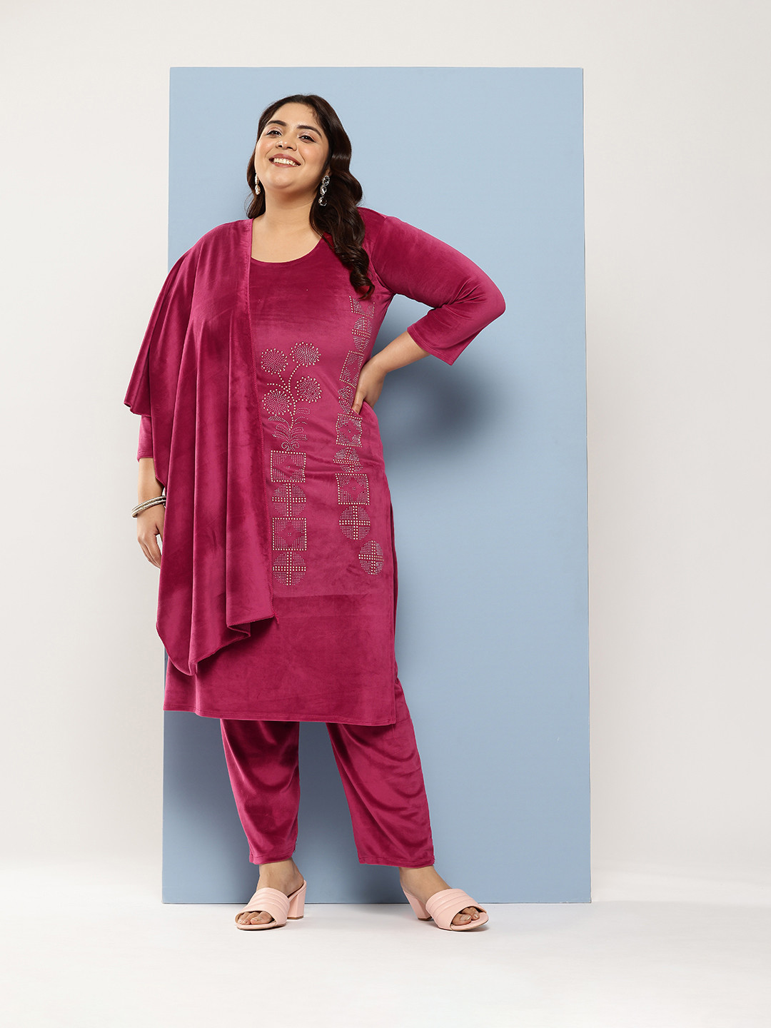 

Aarika Plus Size Beads and Stones Pure Cotton Velvet Kurta with Trouser & Dupatta, Pink