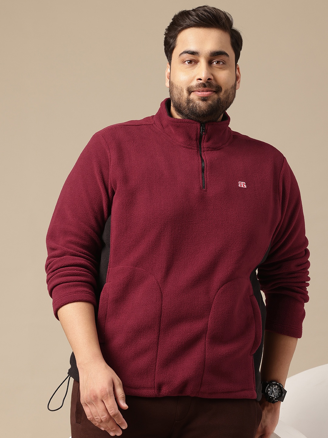 

Sztori Plus Size Solid Sweatshirt With Zip Detail, Burgundy
