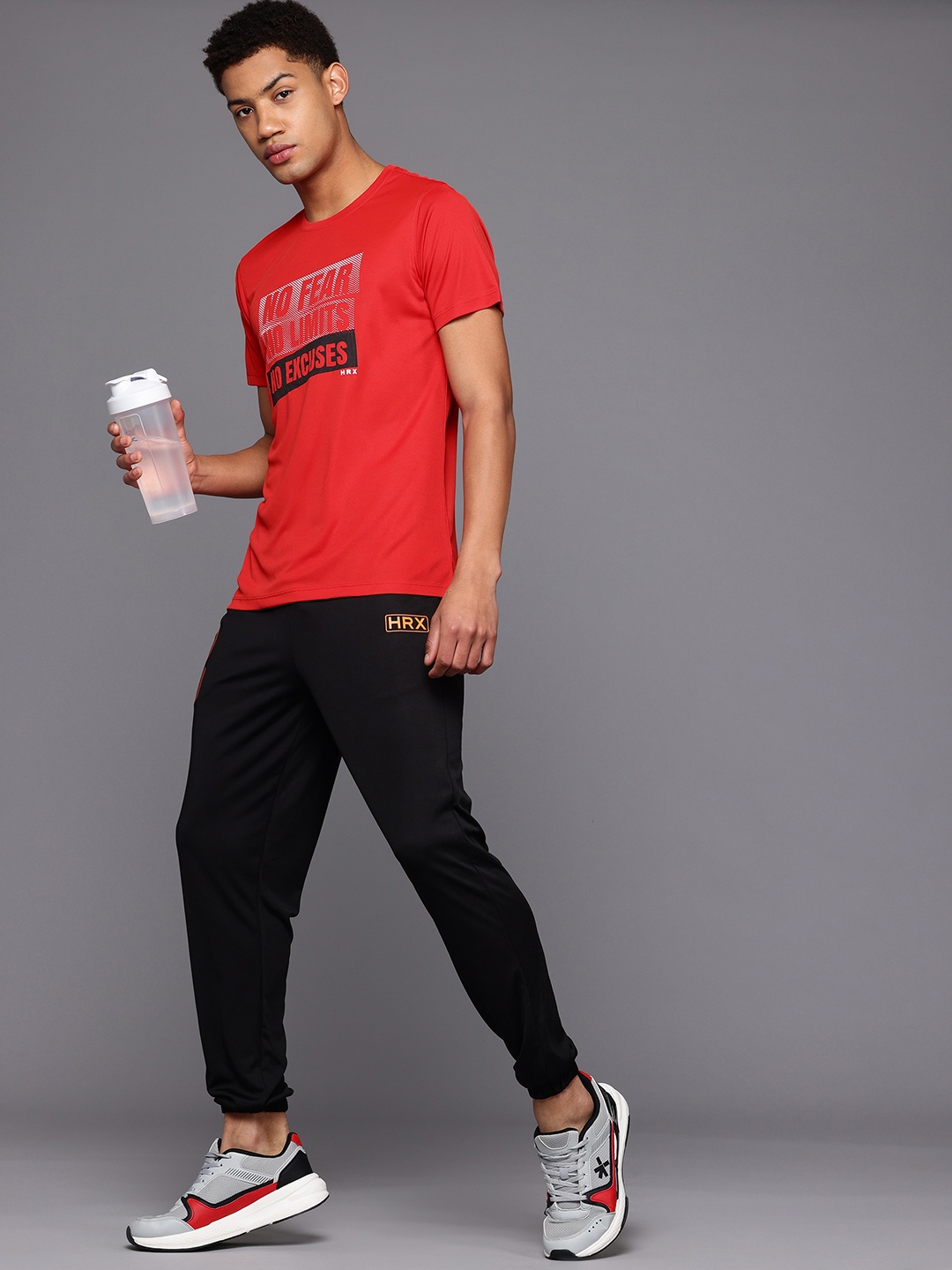 

HRX by Hrithik Roshan Typography Printed Rapid-Dry Training T-shirt, Red