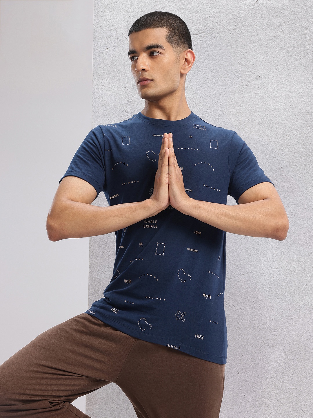 

HRX by Hrithik Roshan Printed Yoga T-shirt, Navy blue