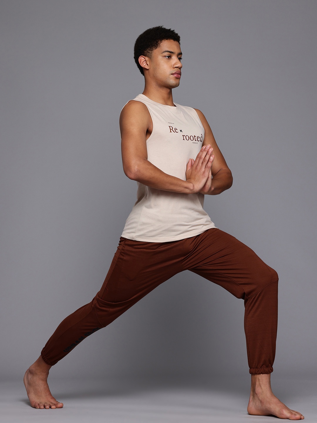 

HRX by Hrithik Roshan Typography Printed Yoga T-shirt, Taupe