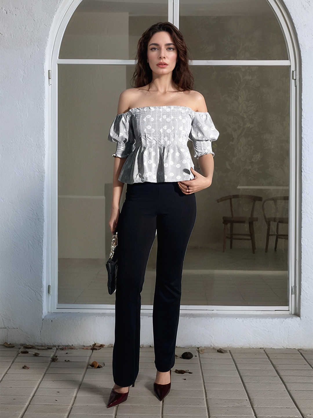 

Stylecast X Hersheinbox Striped Off-Shoulder Puff Sleeve Peplum Top, Grey