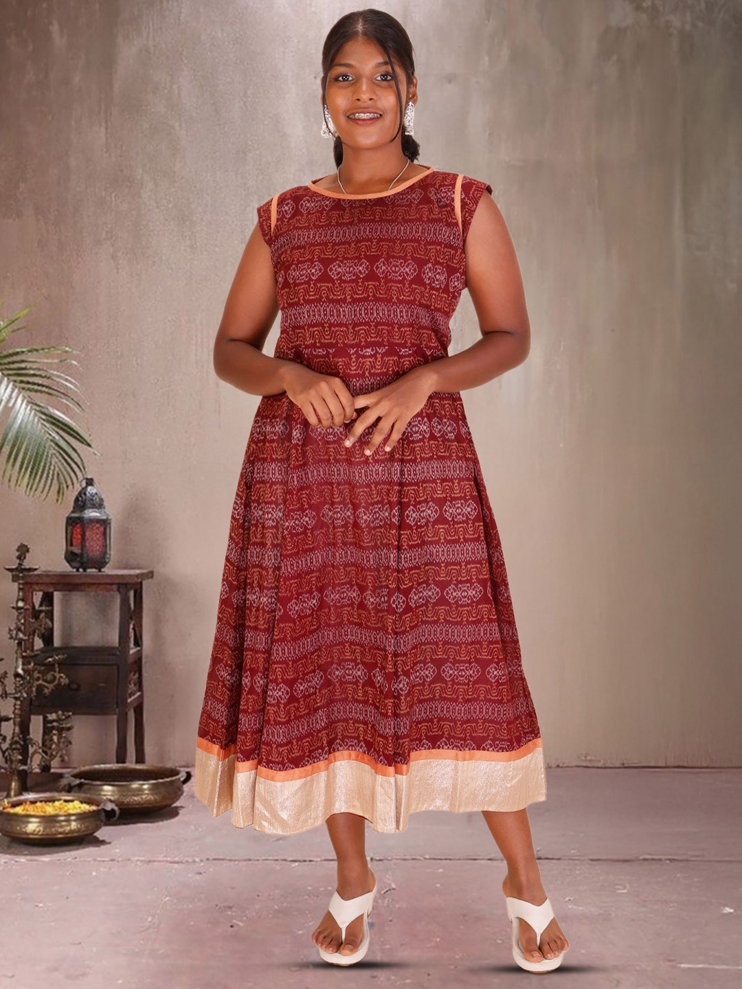 

Avishya Geometric Printed Anarkali Pure Cotton Kurta, Maroon