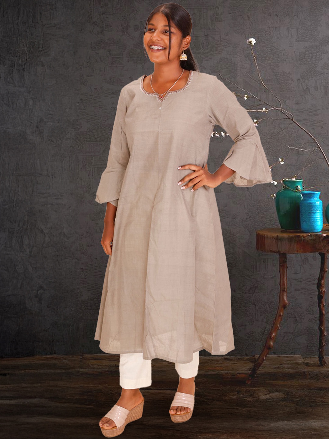 

Avishya Bell Sleeves Pure Cotton Anarkali Kurta, Grey