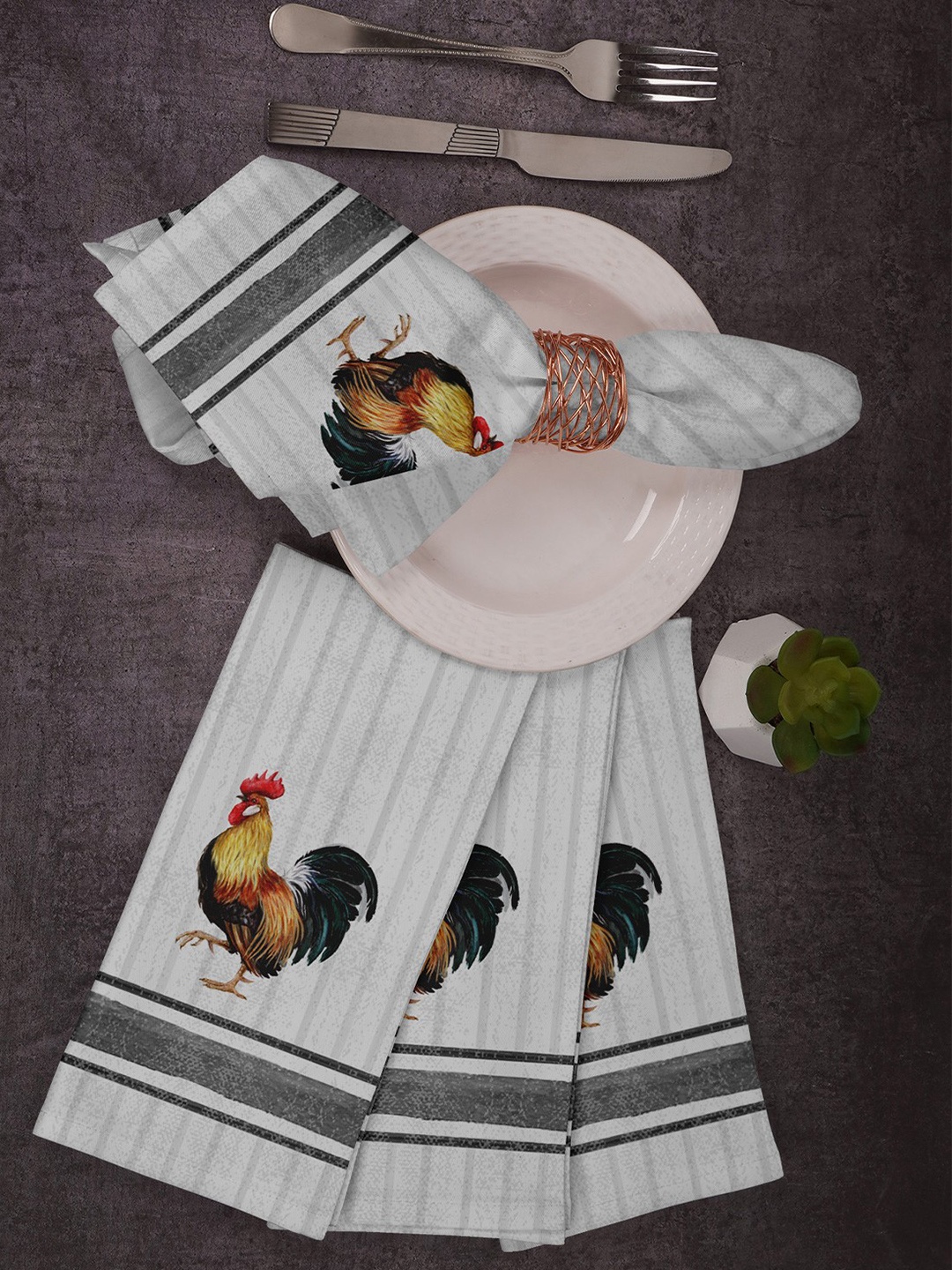 

Vargottam White & Grey 4 Pieces Printed Cotton Reusable Napkins