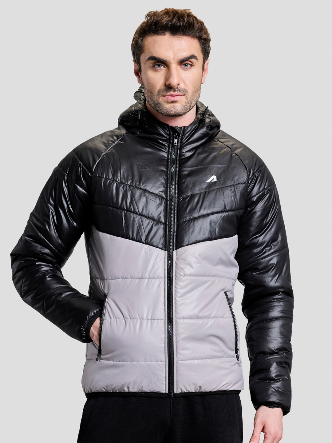 

BOLDFIT Men Hooded Colourblocked Casual Puffer Jacket, Black