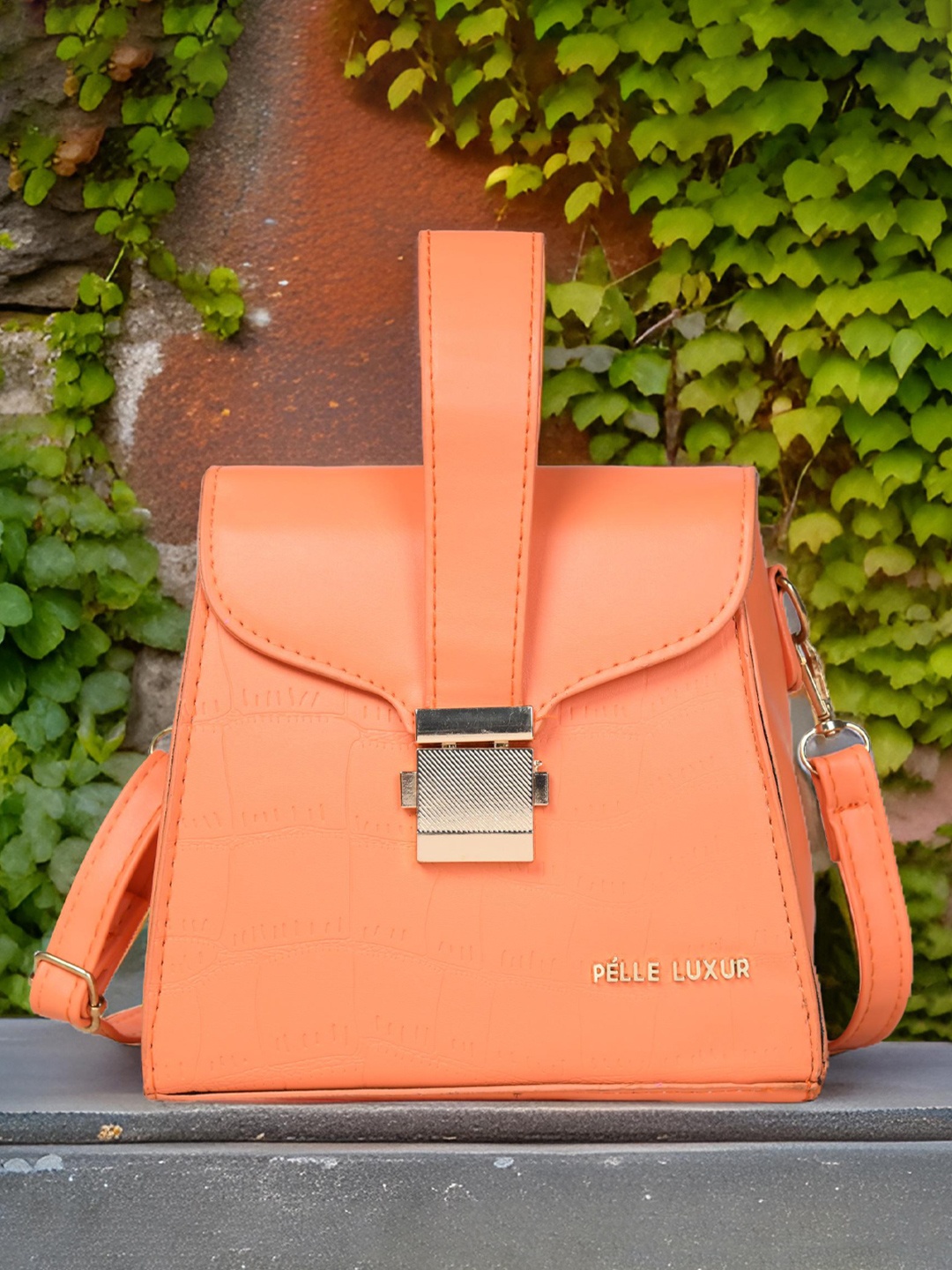 

PELLE LUXUR Women Solid Structured Handheld Bag, Orange