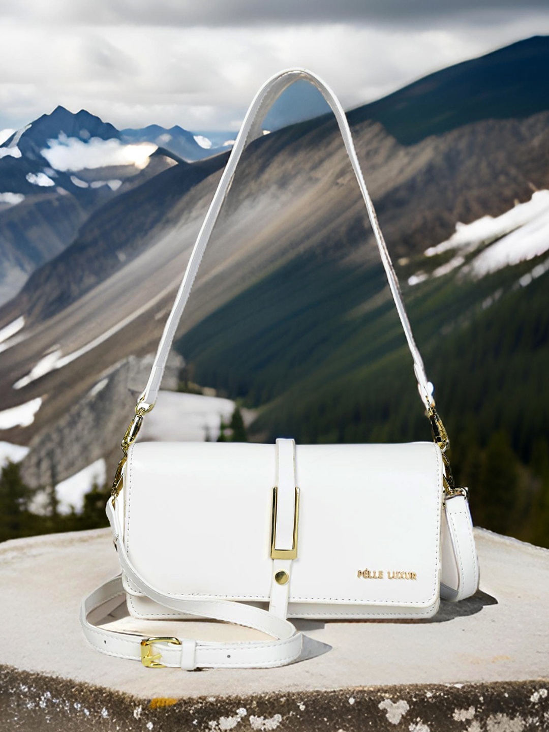 

PELLE LUXUR Women Solid Swagger Sling Bag, White